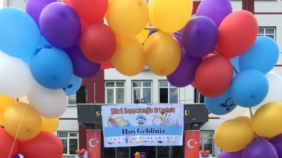 2024-2025 EĞİTİM ÖĞRETİM YILI 8.SINIFLAR VEDA GÜNÜ PROĞRAMINI GERÇEKLEŞTİRDİK